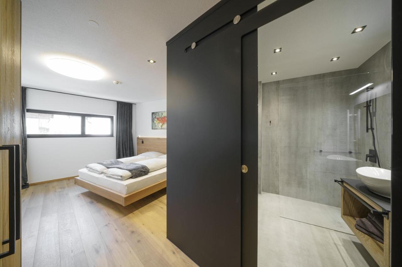 Hotel Atelier Garni Astei Grossarl Esterno foto