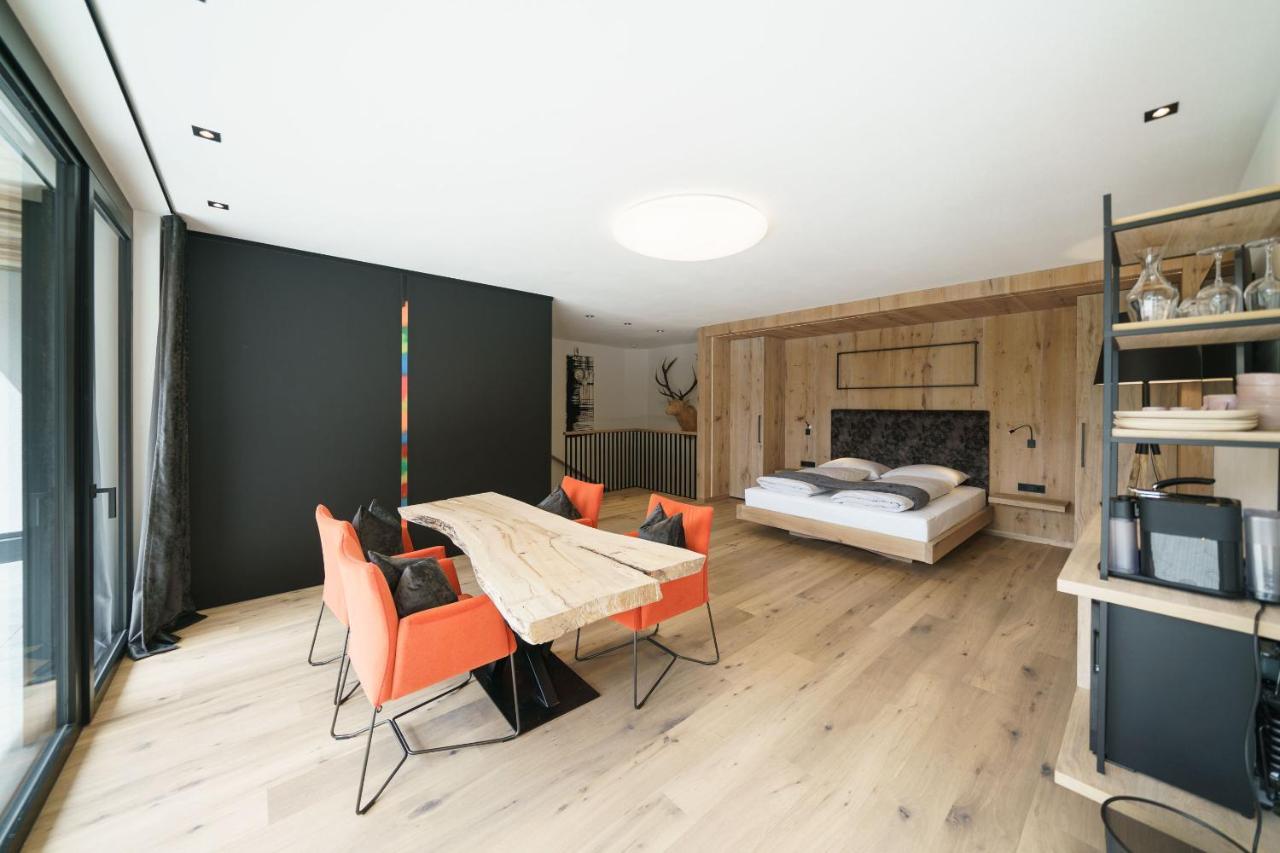 Hotel Atelier Garni Astei Grossarl Esterno foto