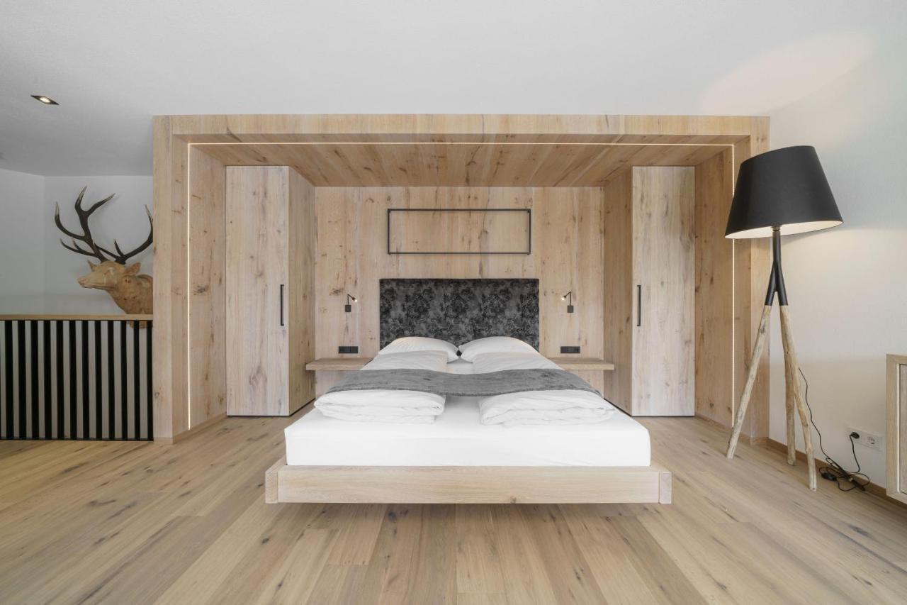 Hotel Atelier Garni Astei Grossarl Esterno foto