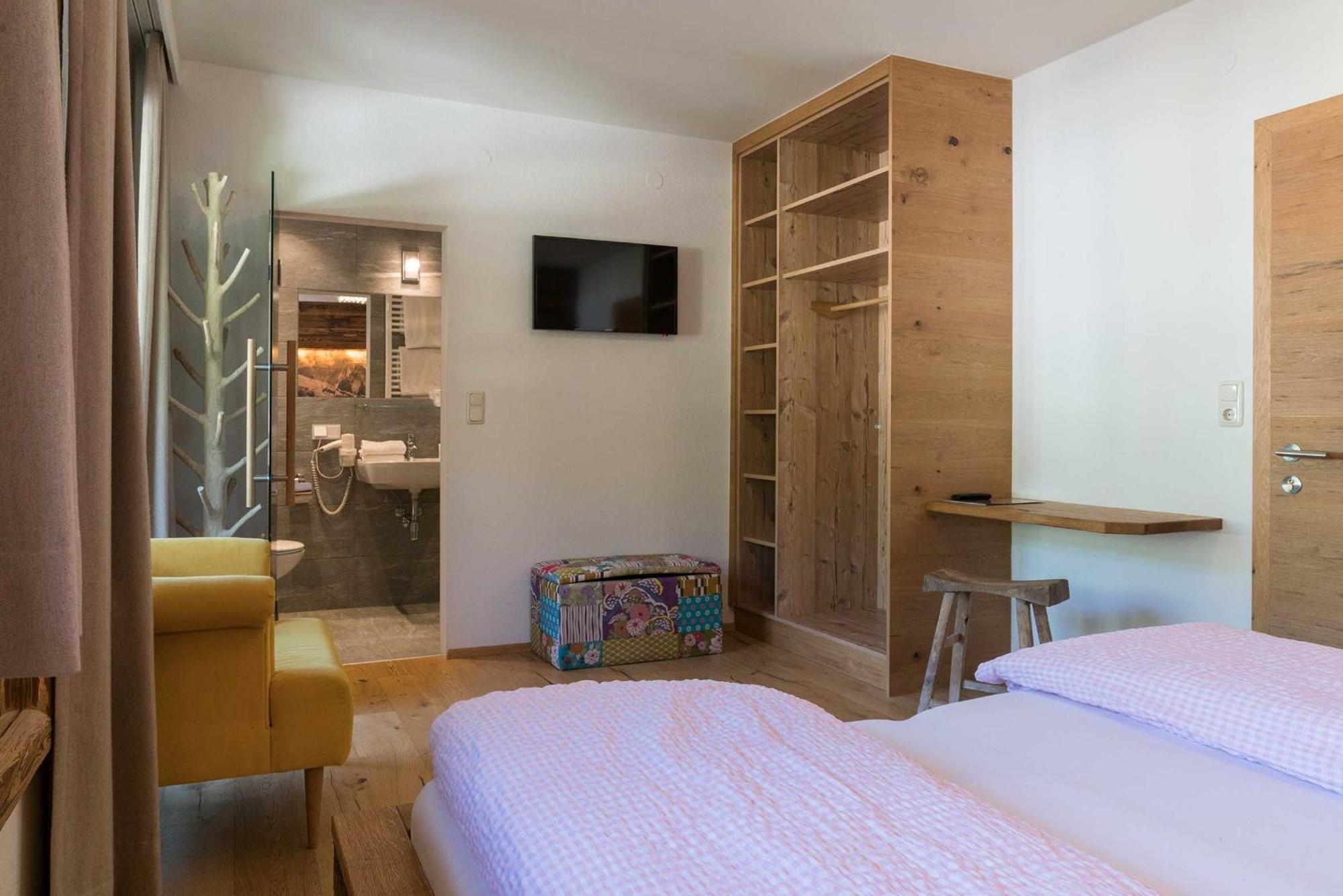 Hotel Atelier Garni Astei Grossarl Esterno foto