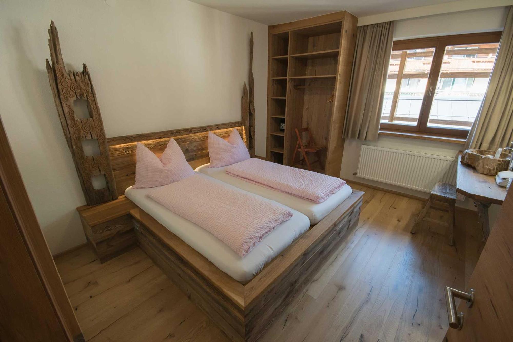 Hotel Atelier Garni Astei Grossarl Esterno foto