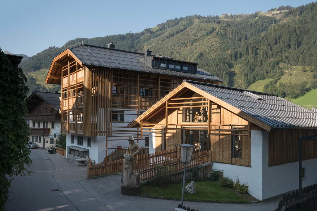 Hotel Atelier Garni Astei Grossarl Esterno foto